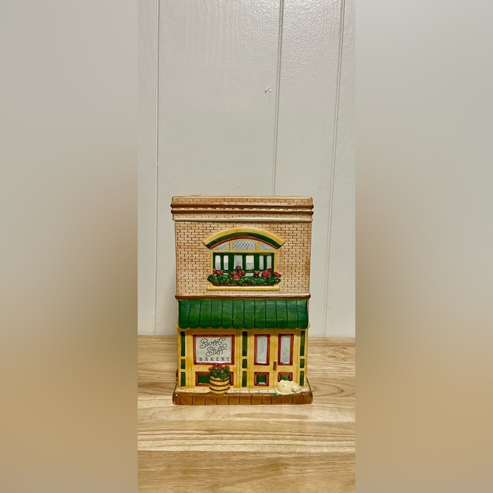 Hallmark Jan Karon Mitford Sweet Stuff Bakery Cookie Jar